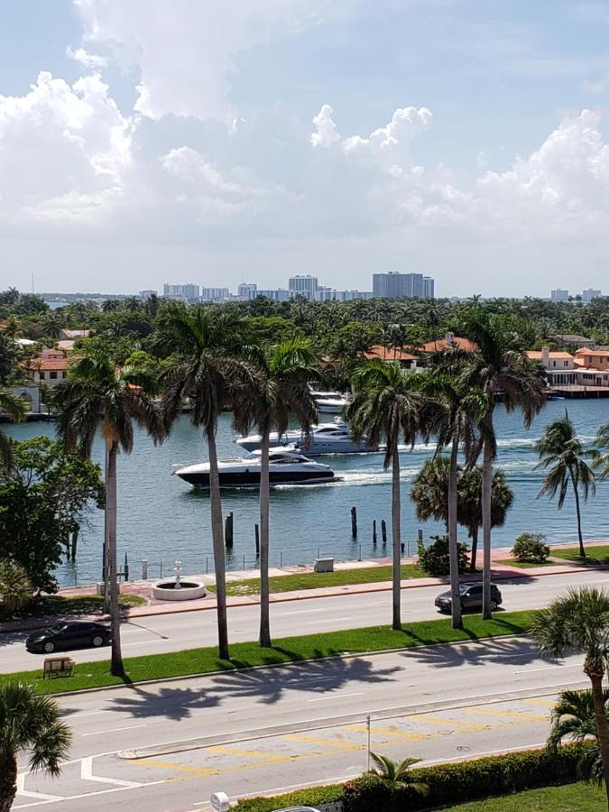 2 Bedroom 2 Bath Beachfront Condo On Miami Beach Millionaire Row Exteriör bild