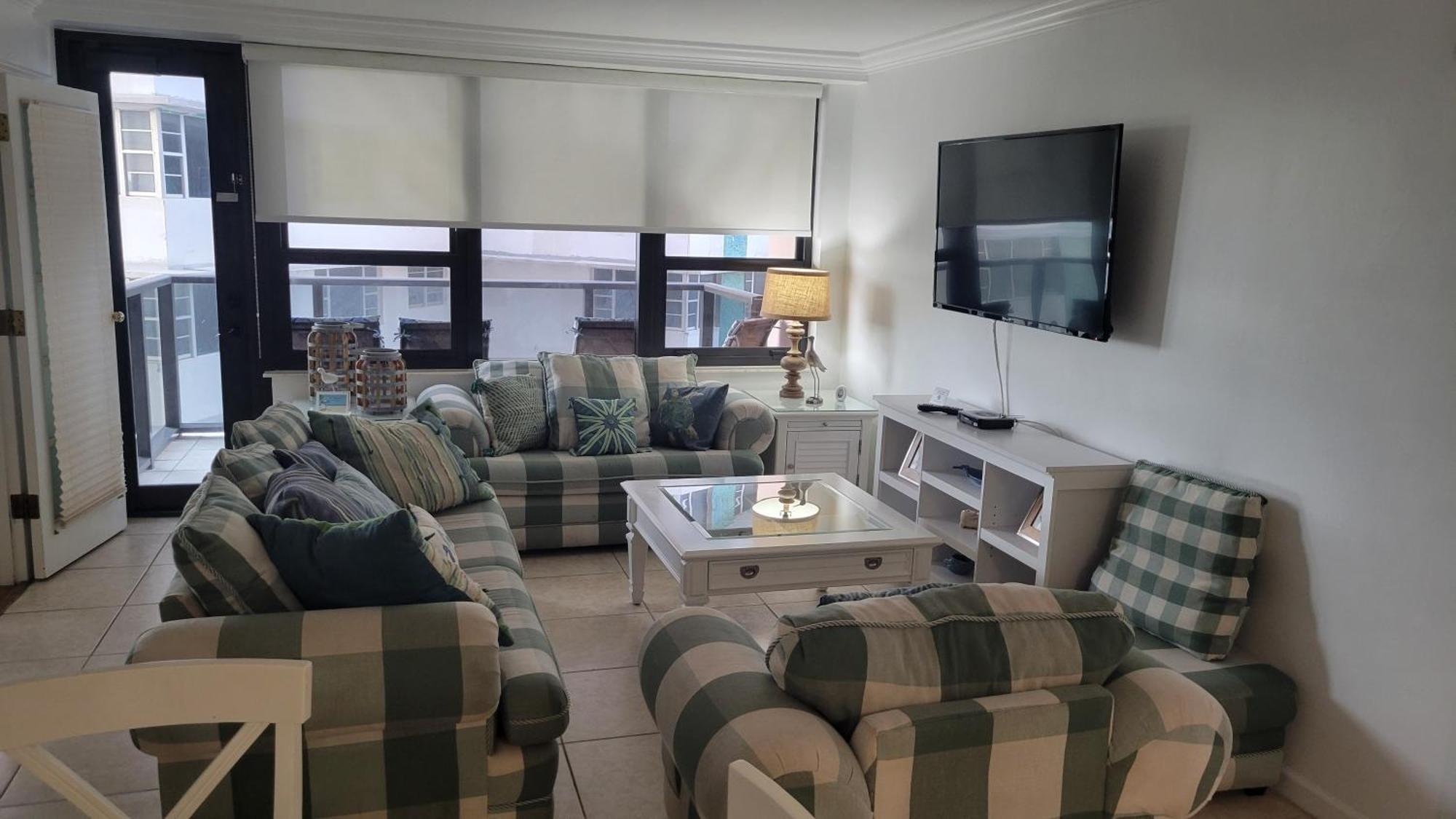 2 Bedroom 2 Bath Beachfront Condo On Miami Beach Millionaire Row Exteriör bild