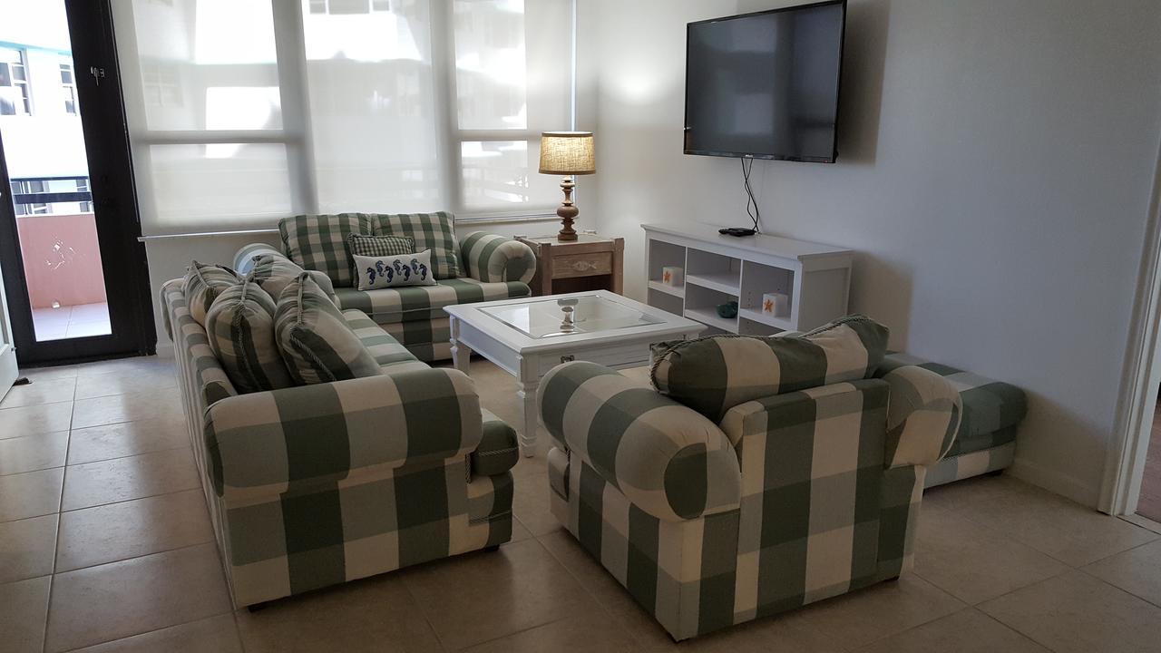 2 Bedroom 2 Bath Beachfront Condo On Miami Beach Millionaire Row Exteriör bild